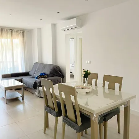 Amplio Apartamento En By Bebalmy * توريمولينوس