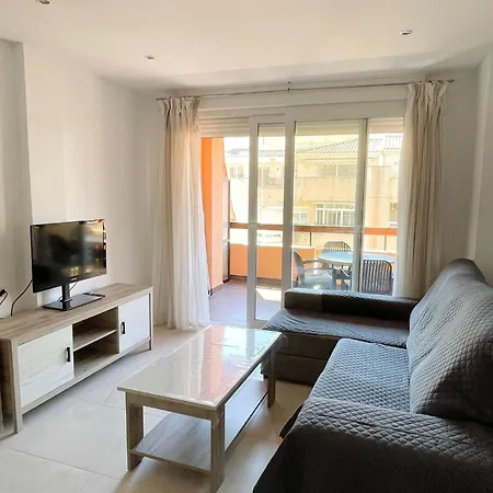 Amplio Apartamento En By Bebalmy *