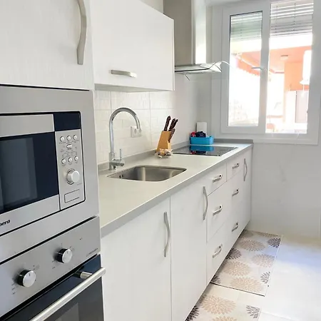 Amplio Apartamento En By Bebalmy *